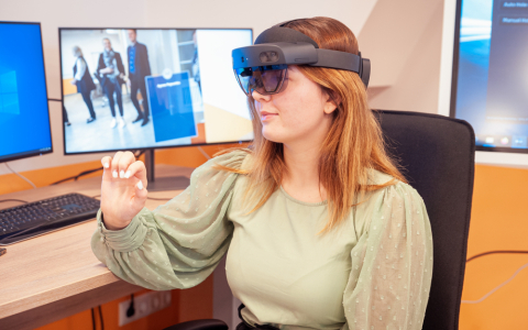 Informācijas tehnoloģiju fakultātē atklāta Virtuālās un jauktās realitātes laboratorija